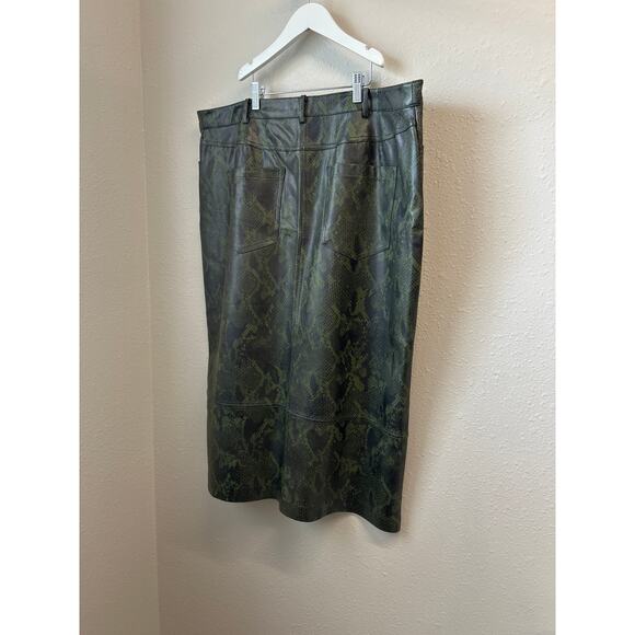NWT Eloquii Plus Size 18 Faux Leather Snake Print Midi Skirt Green Vegan Animal - Picture 9 of 9